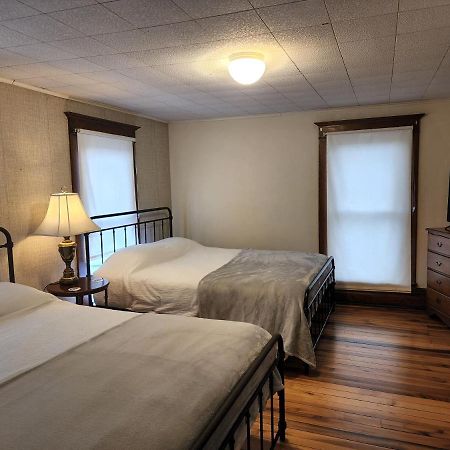Basecampwv-Durbin. Spacious 4 Bedroom House W/Yard 外观 照片