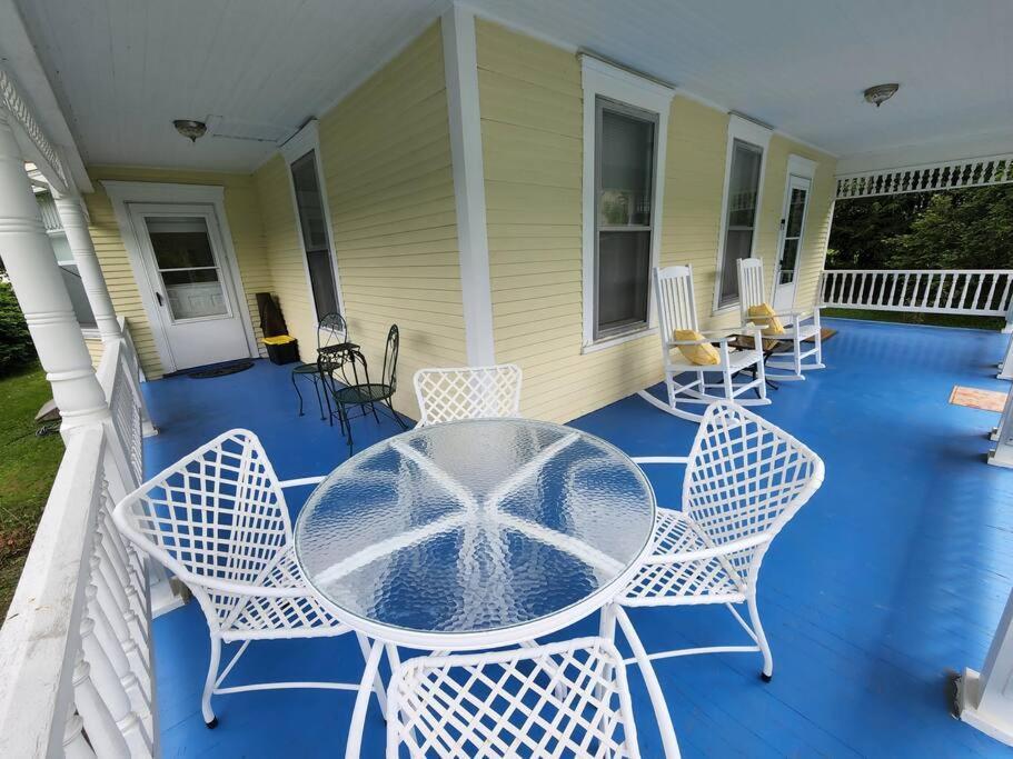 Basecampwv-Durbin. Spacious 4 Bedroom House W/Yard 外观 照片