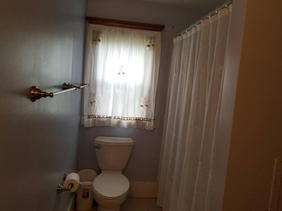 Basecampwv-Durbin. Spacious 4 Bedroom House W/Yard 外观 照片